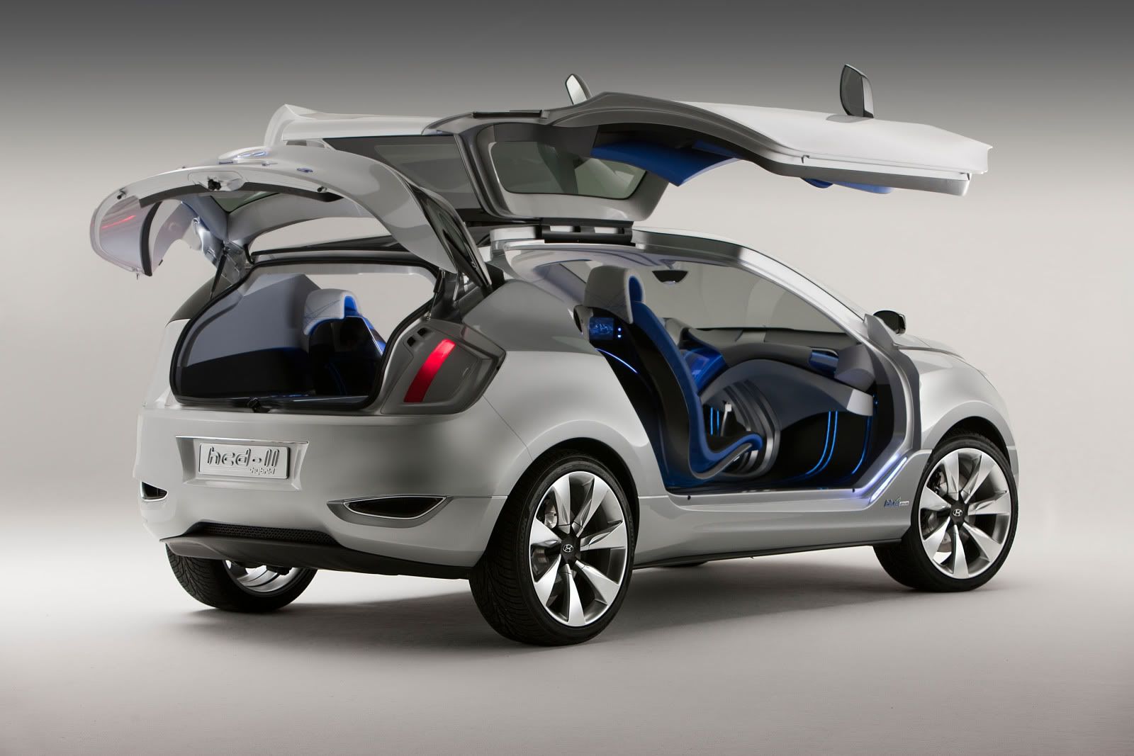 hyundai-nuvis-concept-28.jpg