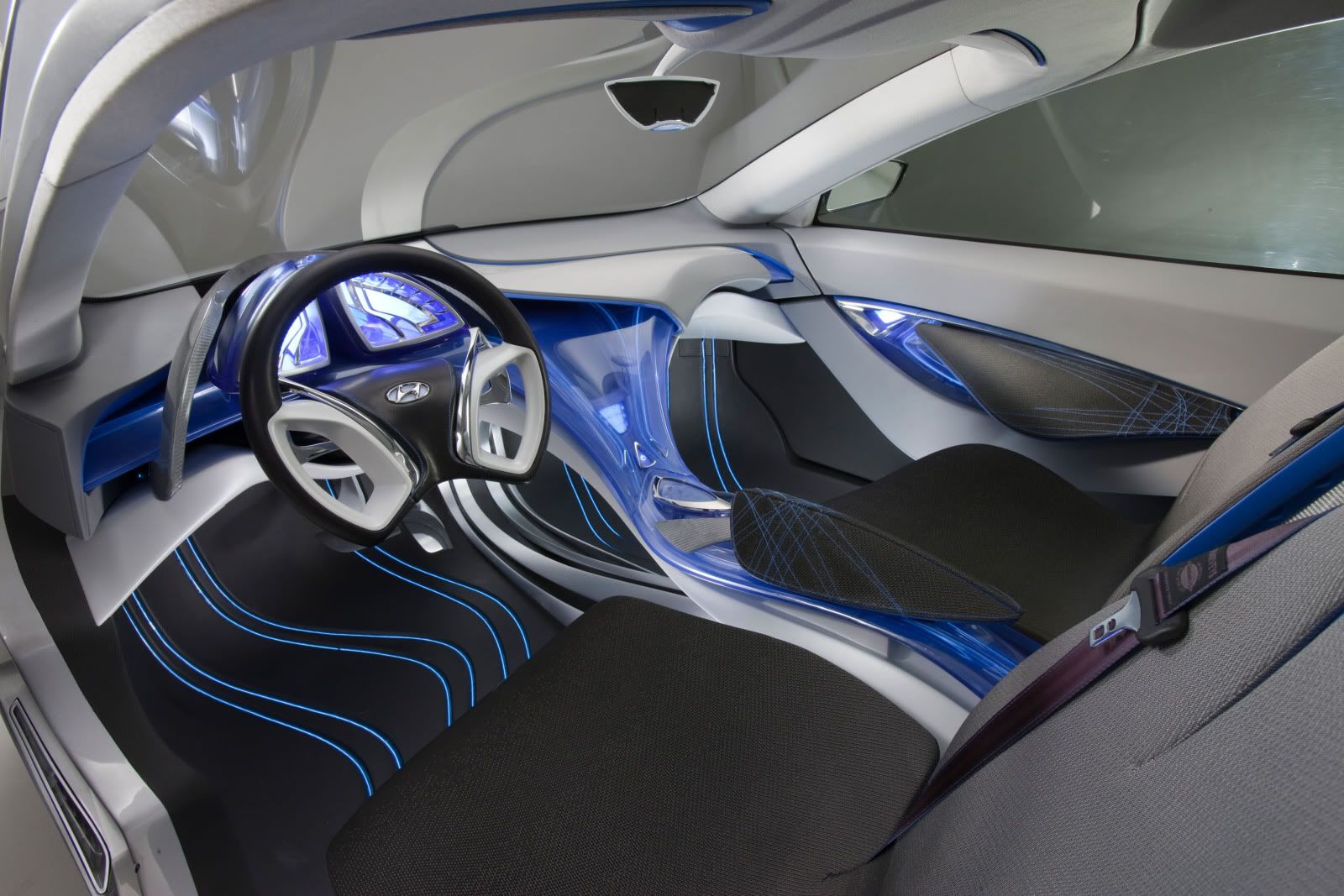 hyundai-nuvis-concept-33.jpg