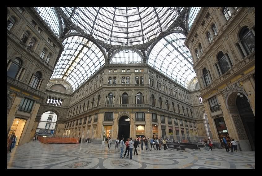 napoli_italy5.jpg