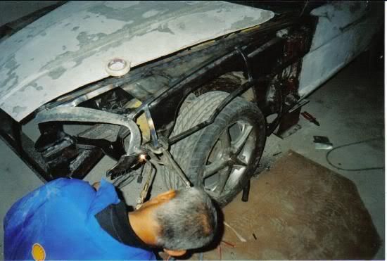 220Hurda96389_14.jpg