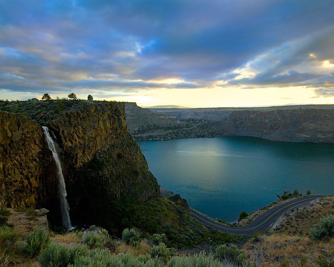 00814epicfalls1280x1024az4.jpg