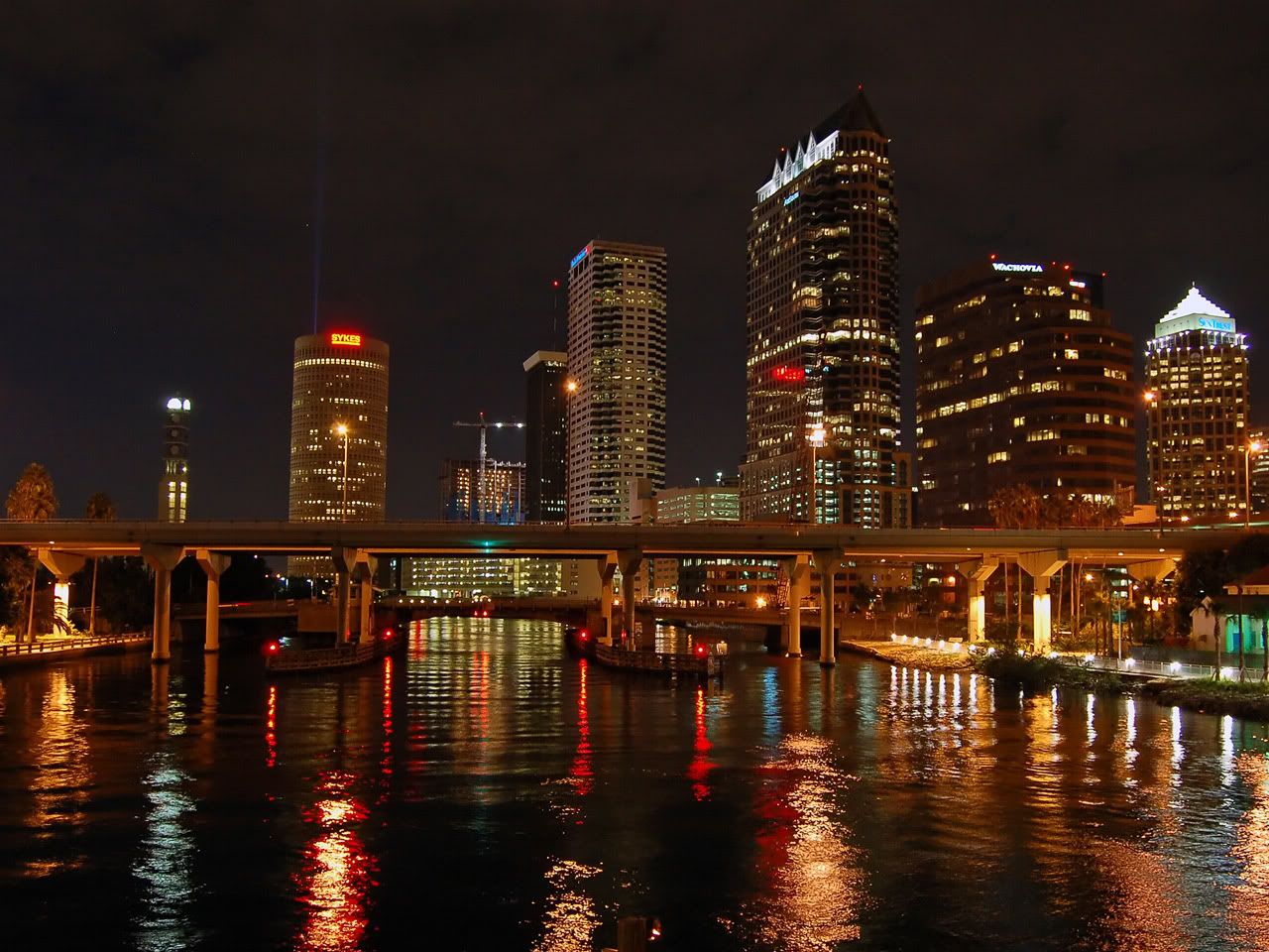 01181tampabaywaterandskgq1.jpg