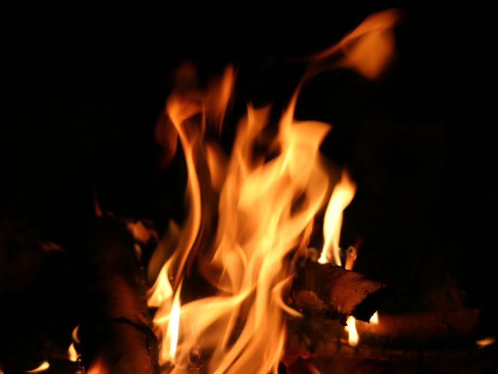 wallpaper_fire.jpg