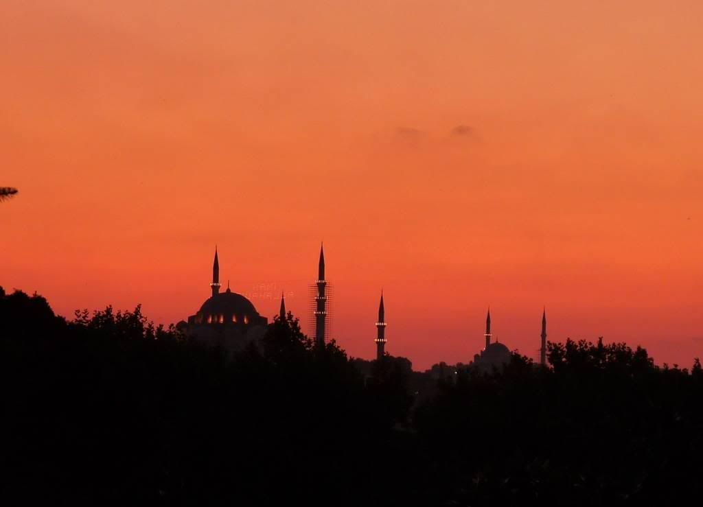 isTaNbUL17.jpg