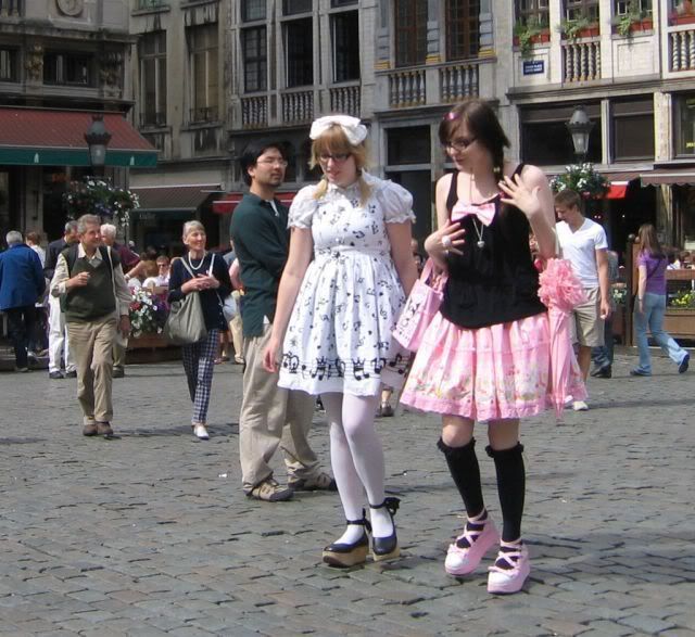 1250828845_fashion_victims_34.jpg