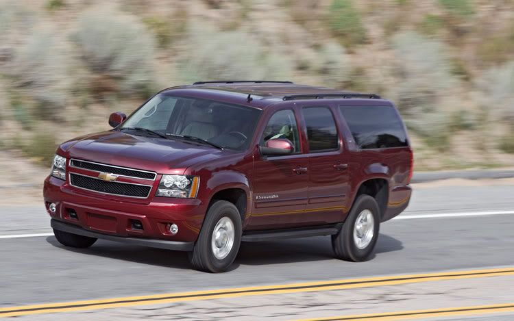 2008-chevy-suburban-2500-03.jpg