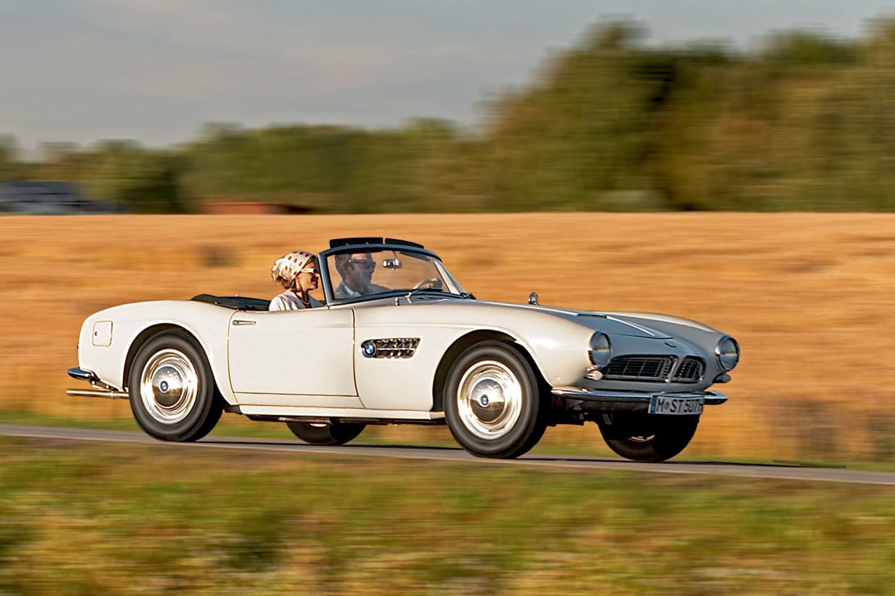 bmw-roadster-507-06.jpg