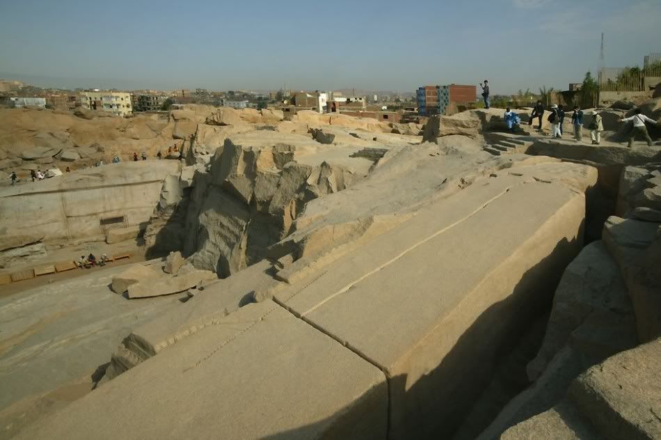 unfinishedobelisksite-950x632.jpg