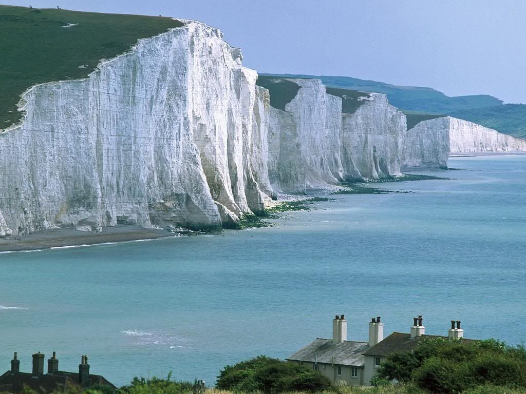 BeachyHeadandSevenSistersCliffsEast.jpg