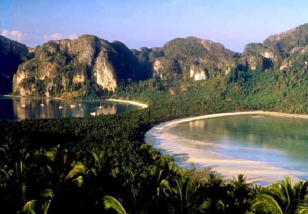 PhiPhiIsland.jpg