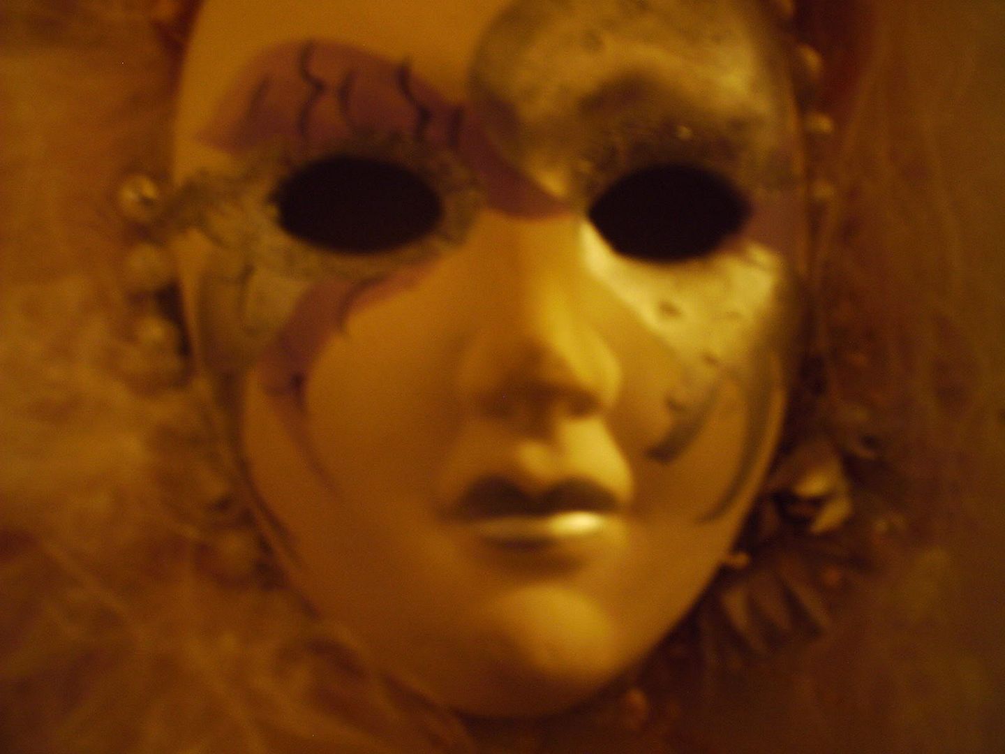 Eerie_Masque.jpg
