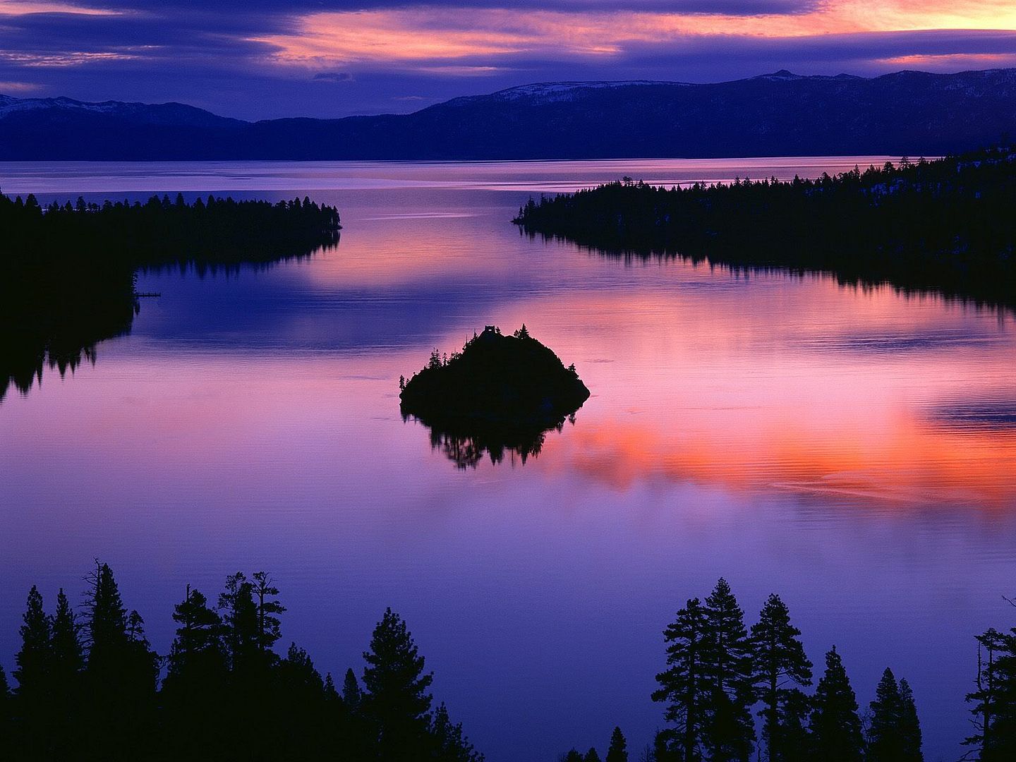 TwilightColoratEmeraldBayLakeTahoeC.jpg