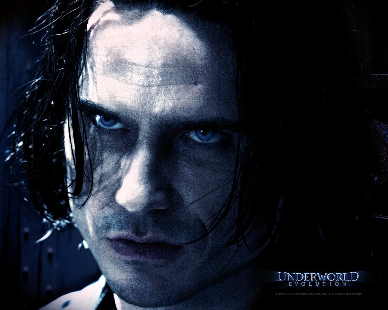 UNDERWORLD-EVOLUTION008.jpg