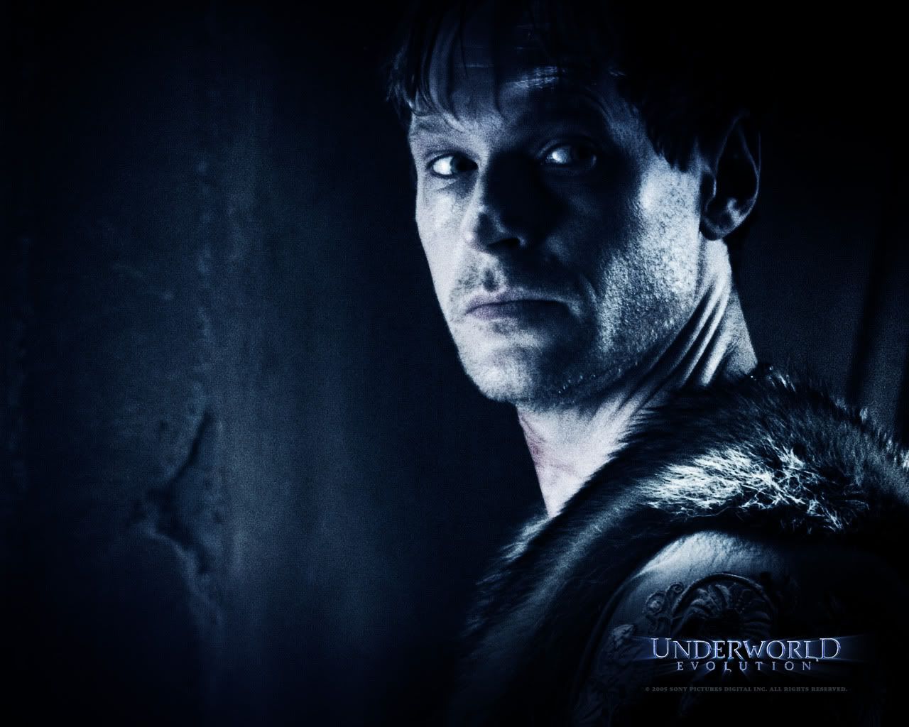 UNDERWORLD-EVOLUTION024.jpg