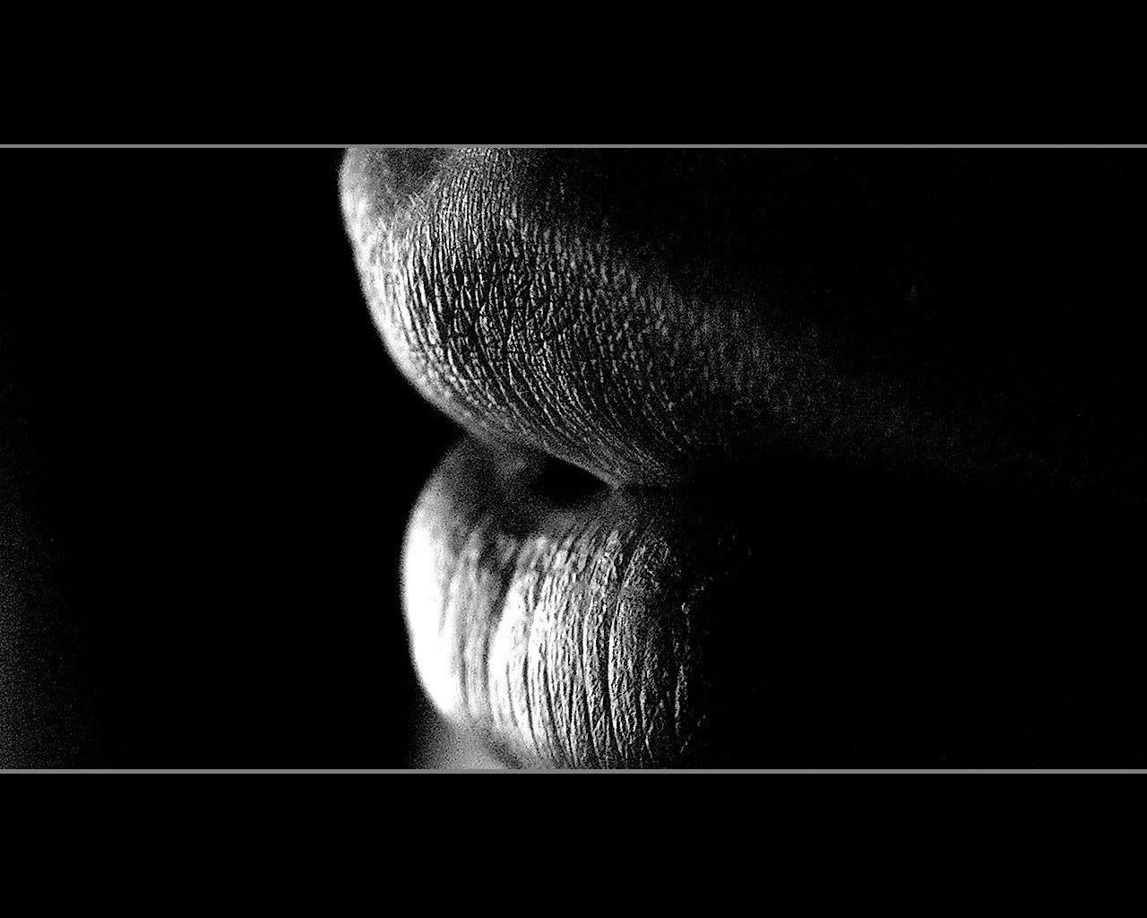 black_0018.jpg