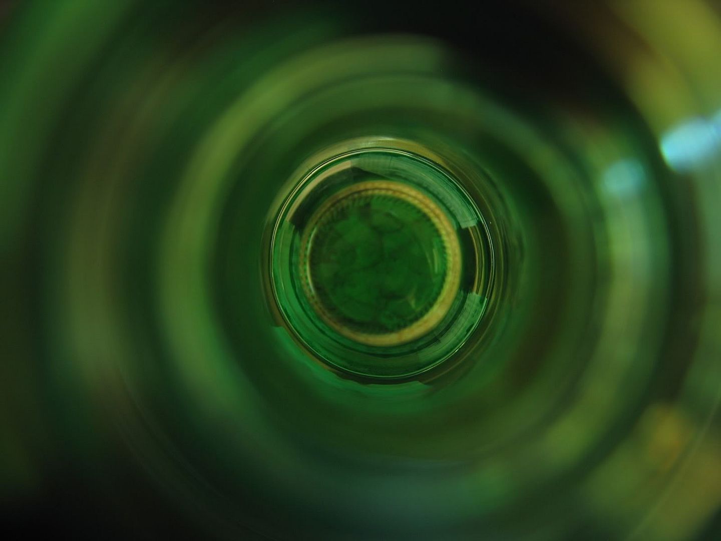 green_wallpapers_e18.jpg