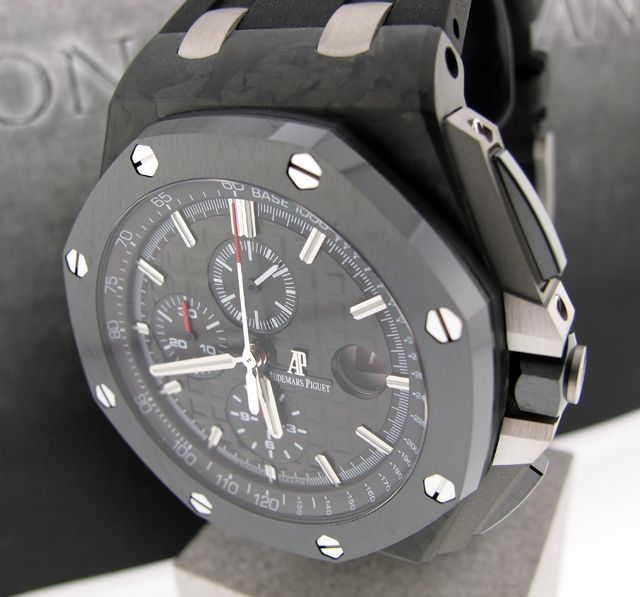 AUDEMARS PIGUET ROYAL OAK OFFSHORE FORGED CARBON CERAMIC   NEW MODEL 